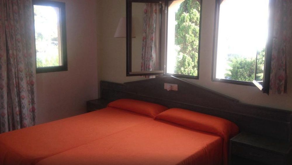 Sinfony Aparthotel 4*